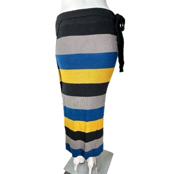 Free People Beach Striped Eyes On You Wrap Sweater Skirt Size Small - Picture 3 of 9